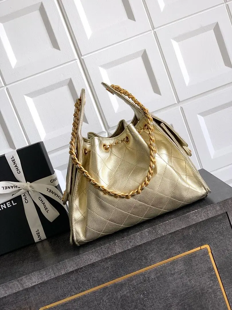 Chanel bag 179086 $324.5 USD