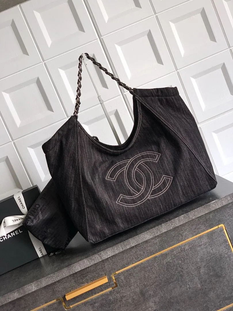 Chanel bag 179089 $228.25 USD