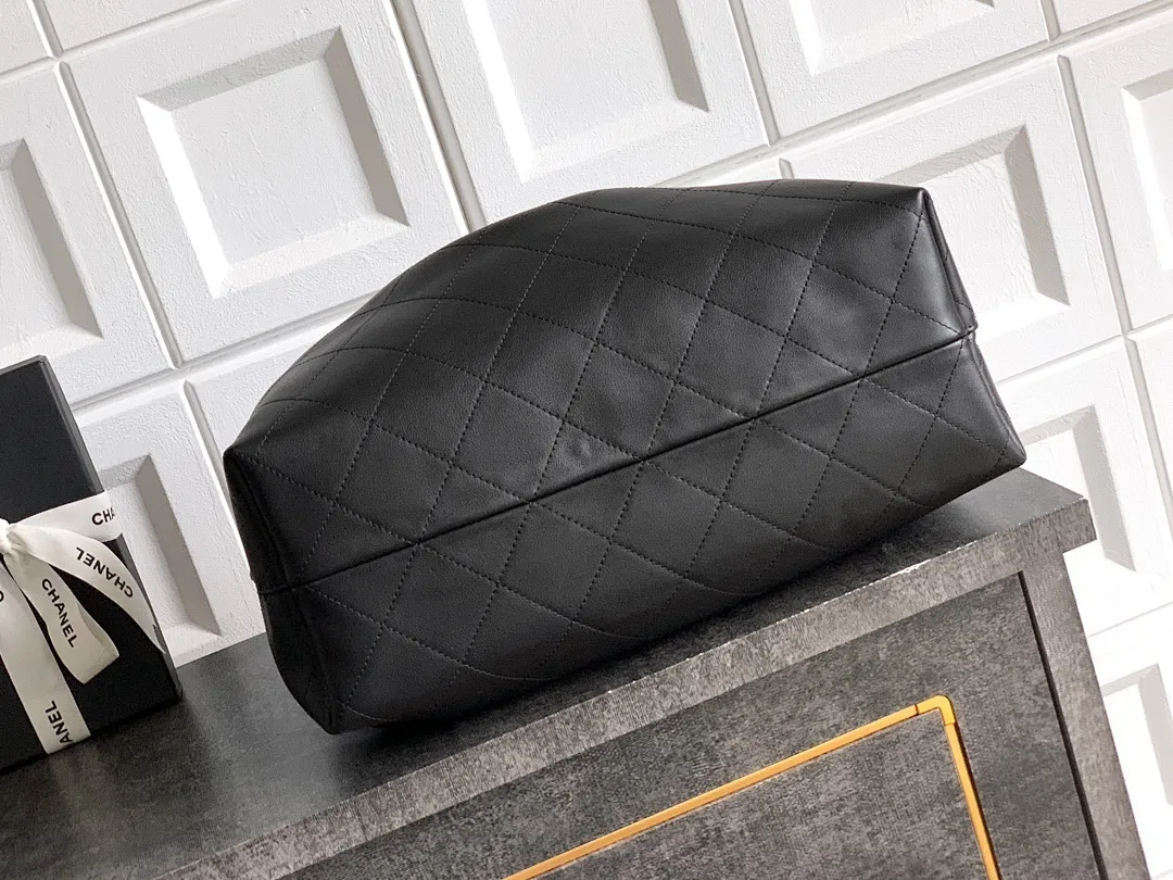 Chanel bag 179081 $338.25 USD