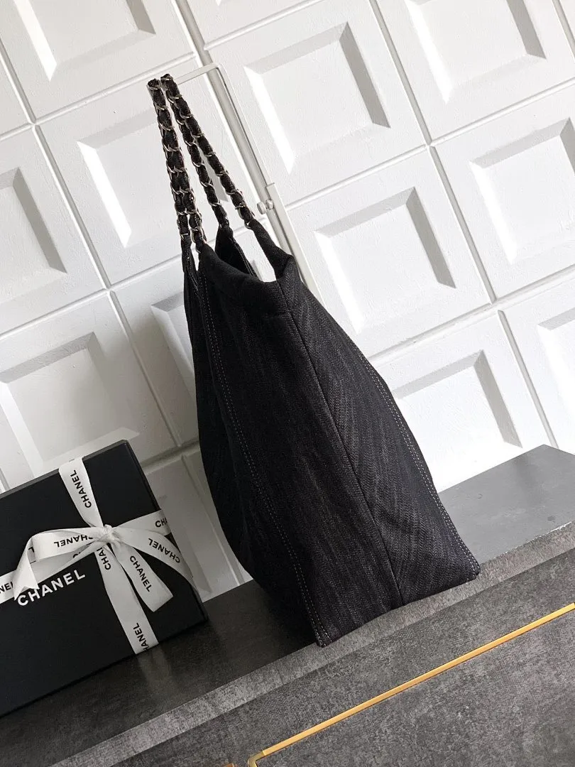 Chanel bag 179089 $228.25 USD