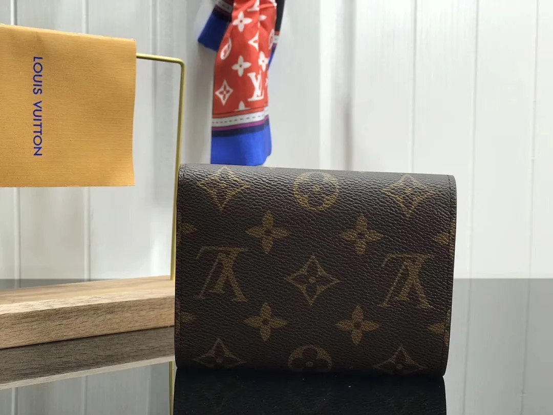 LV VICTORINE WALLET M63326SD
