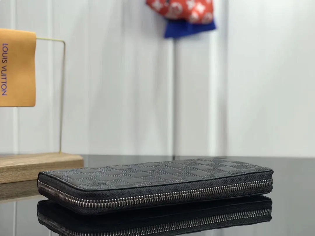 LV ZIPPY WALLET VERTICAL N63548