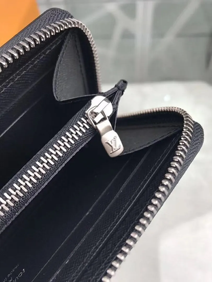 LV CLEMENCE WALLET M60915