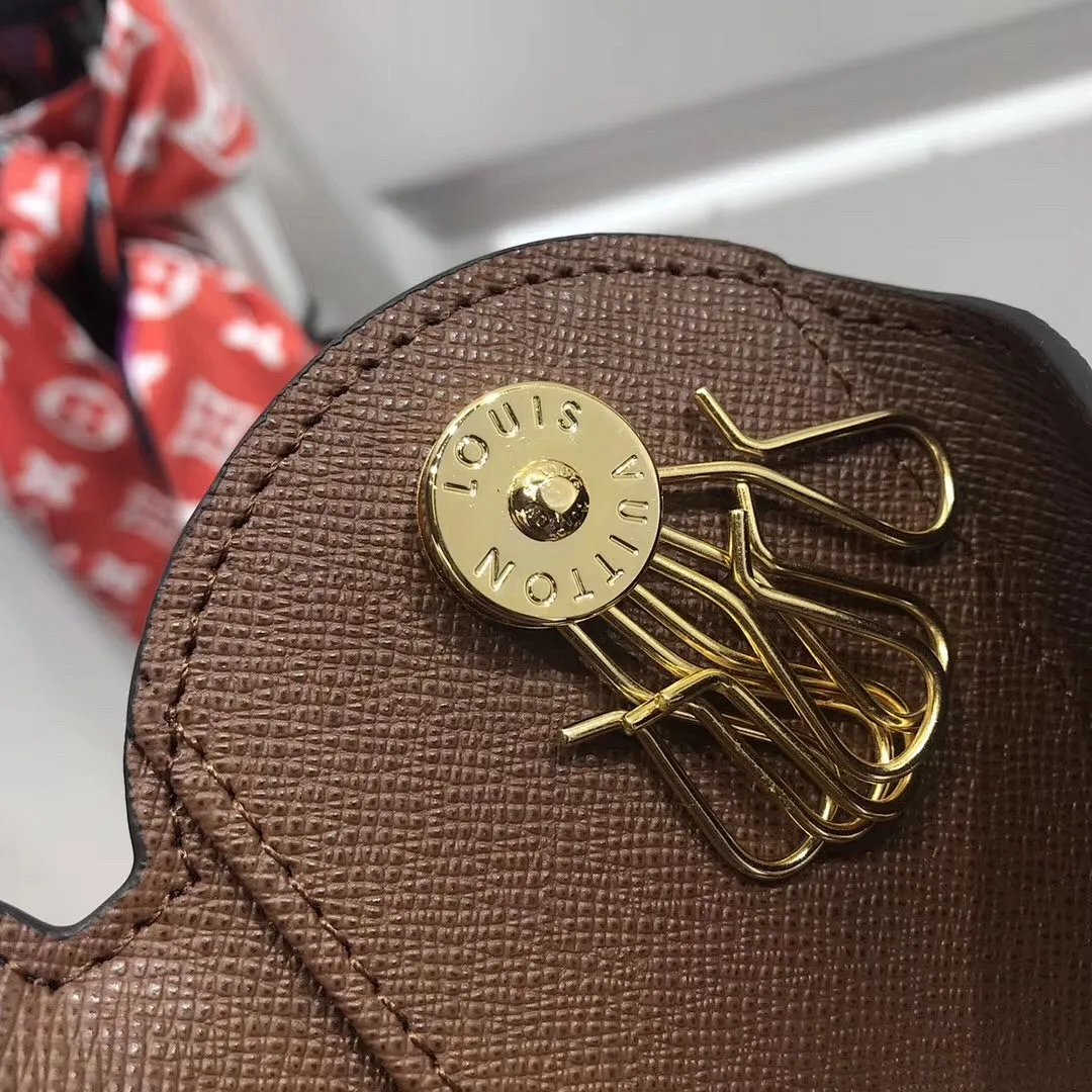 LV KEY HOLDER M60116