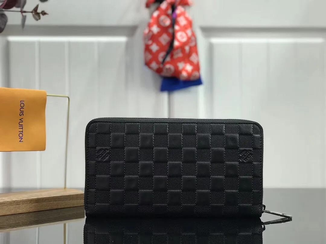 LV ZIPPY WALLET N60003YG