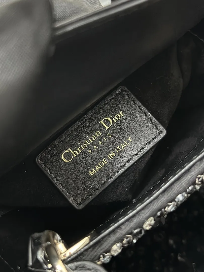 DIOR1088
