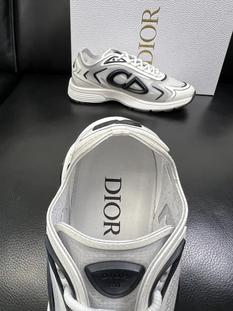 DIOR 0234
