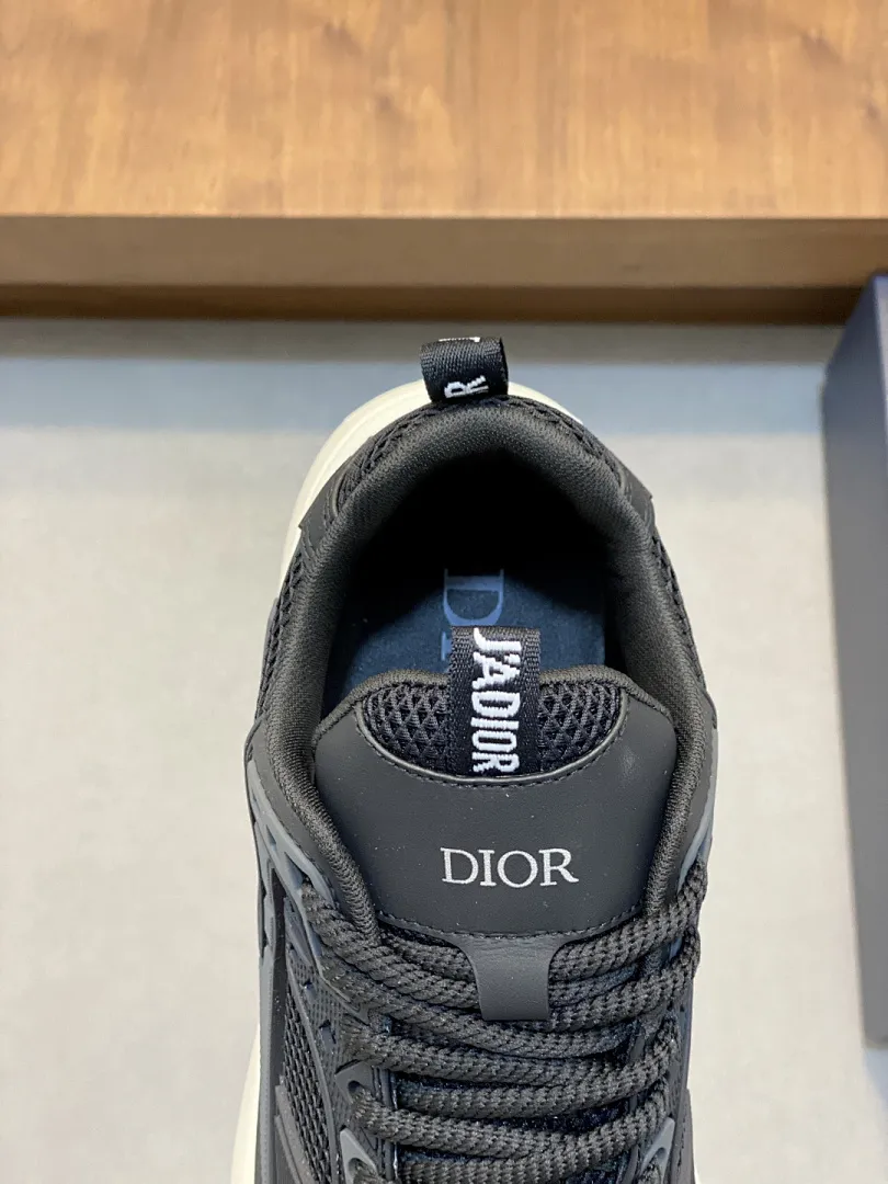 DIOR 0221