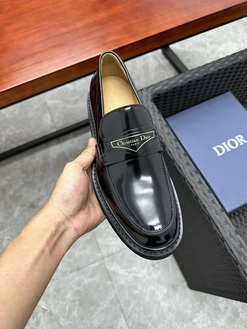 DIOR0657