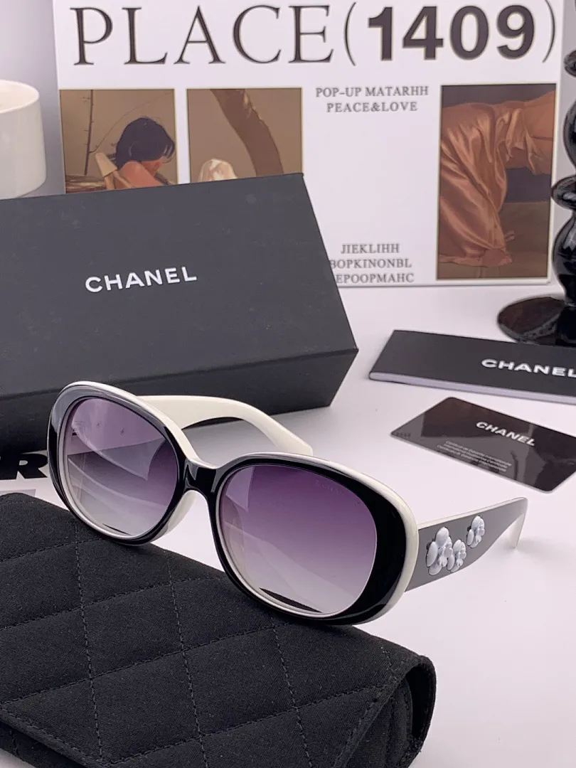 Chanel 0049