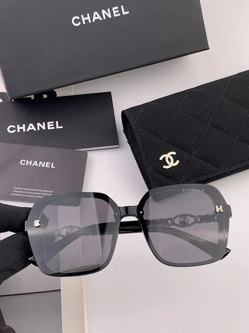 Chanel 0051