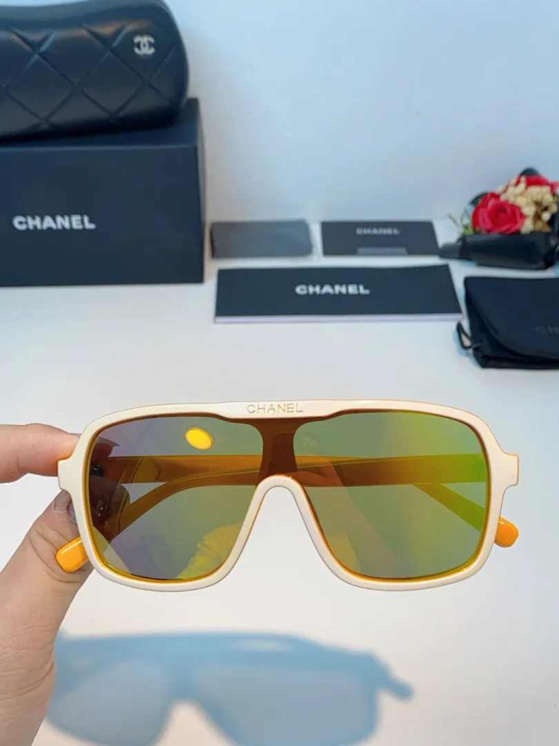 Chanel 0061