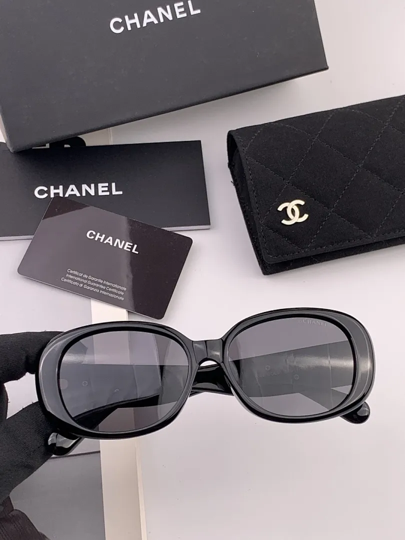 Chanel 0049