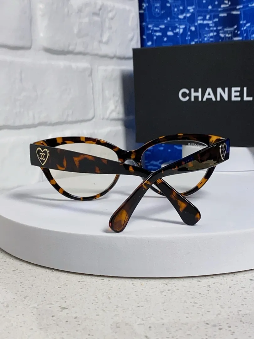 Chanel 0048