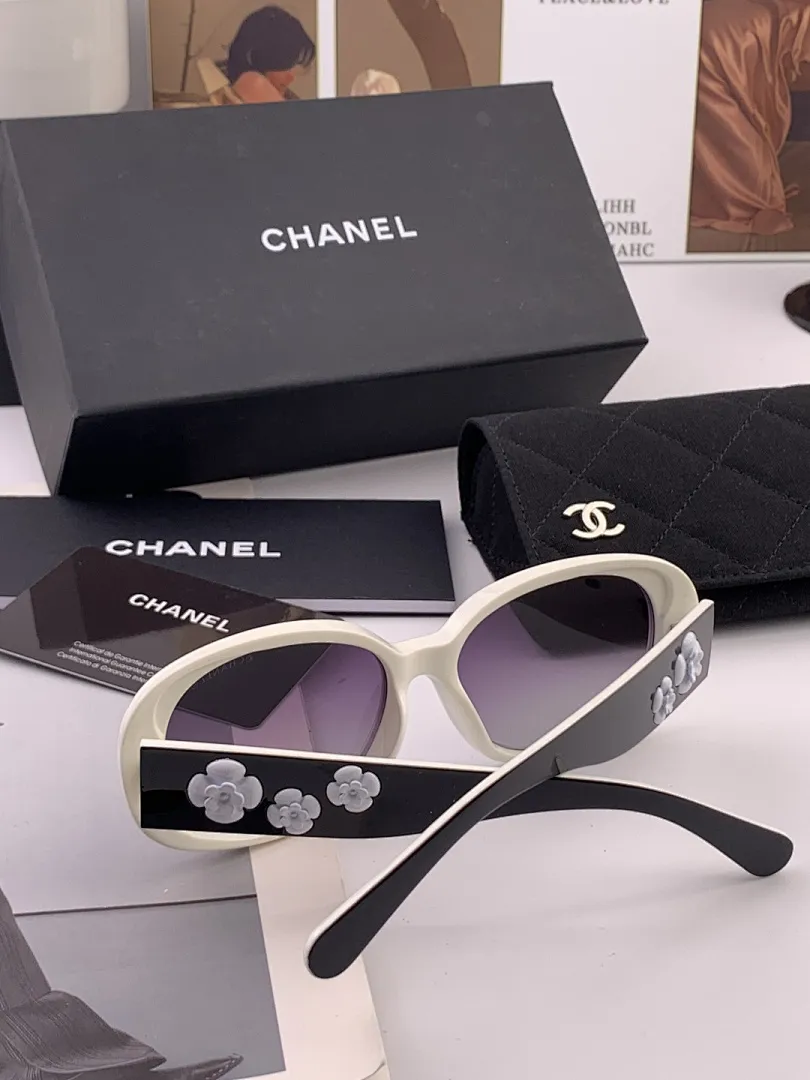 Chanel 0049