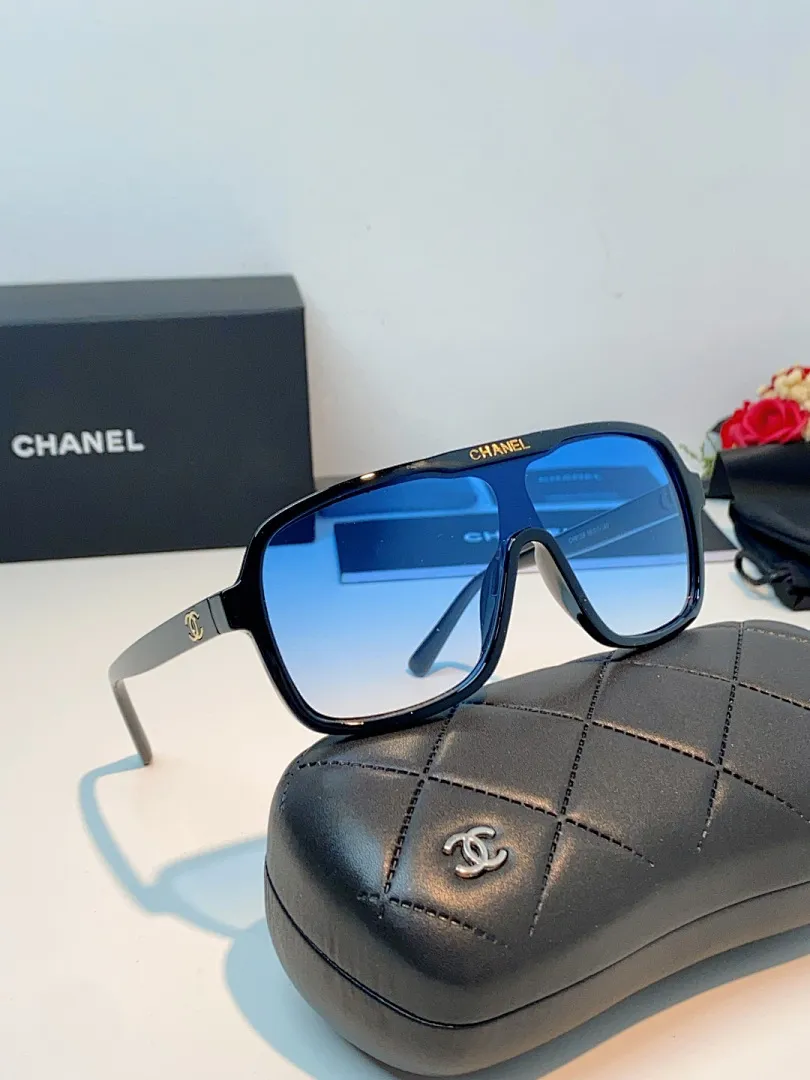 Chanel 0057
