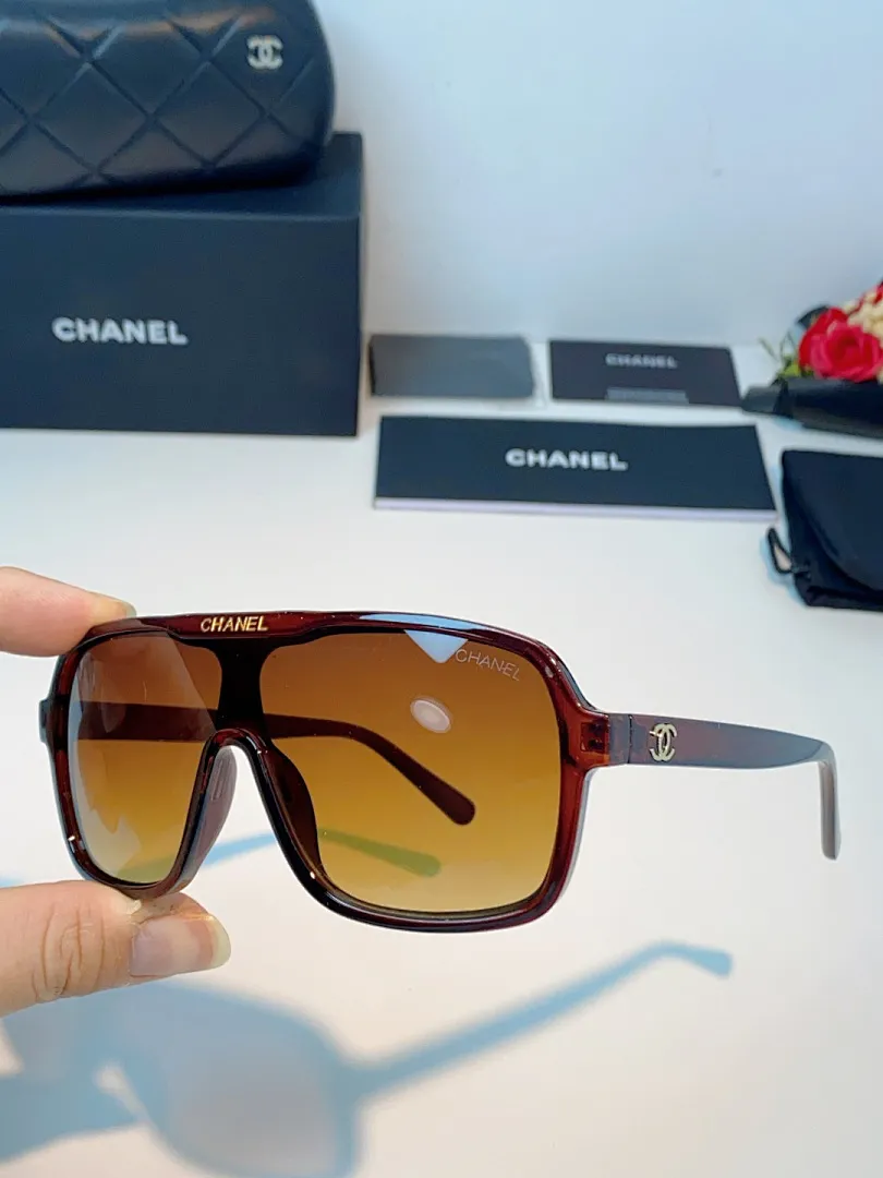 Chanel 0056