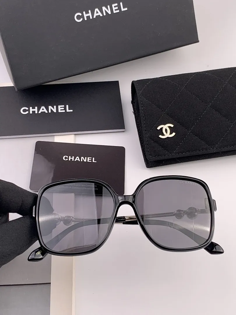 Chanel 0052