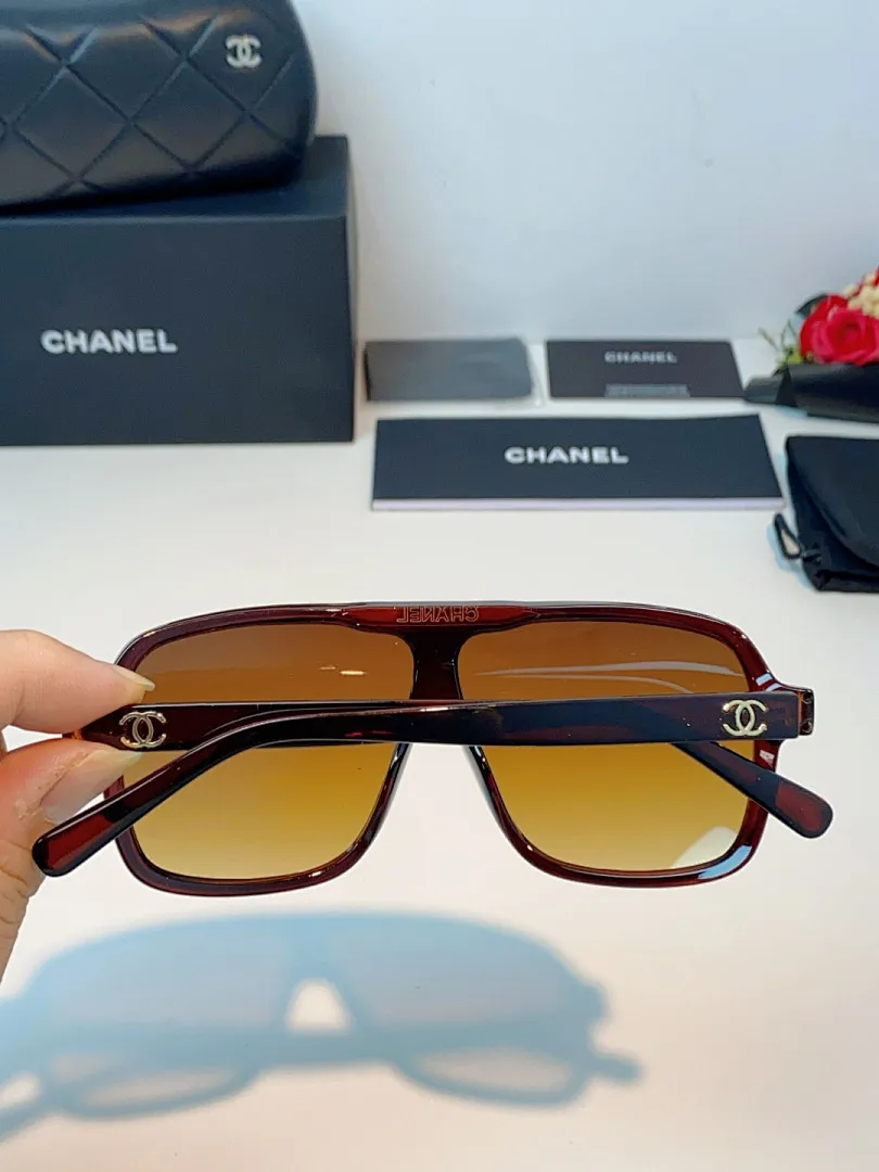 Chanel 0056