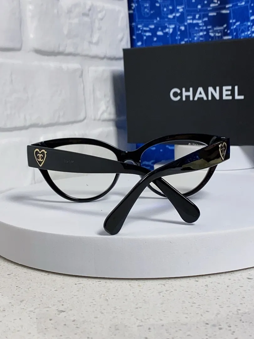 Chanel 0047