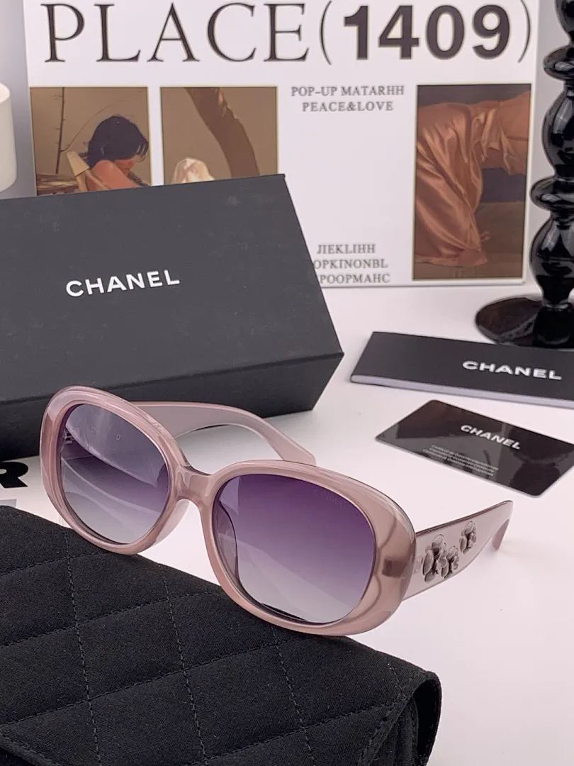Chanel 0049