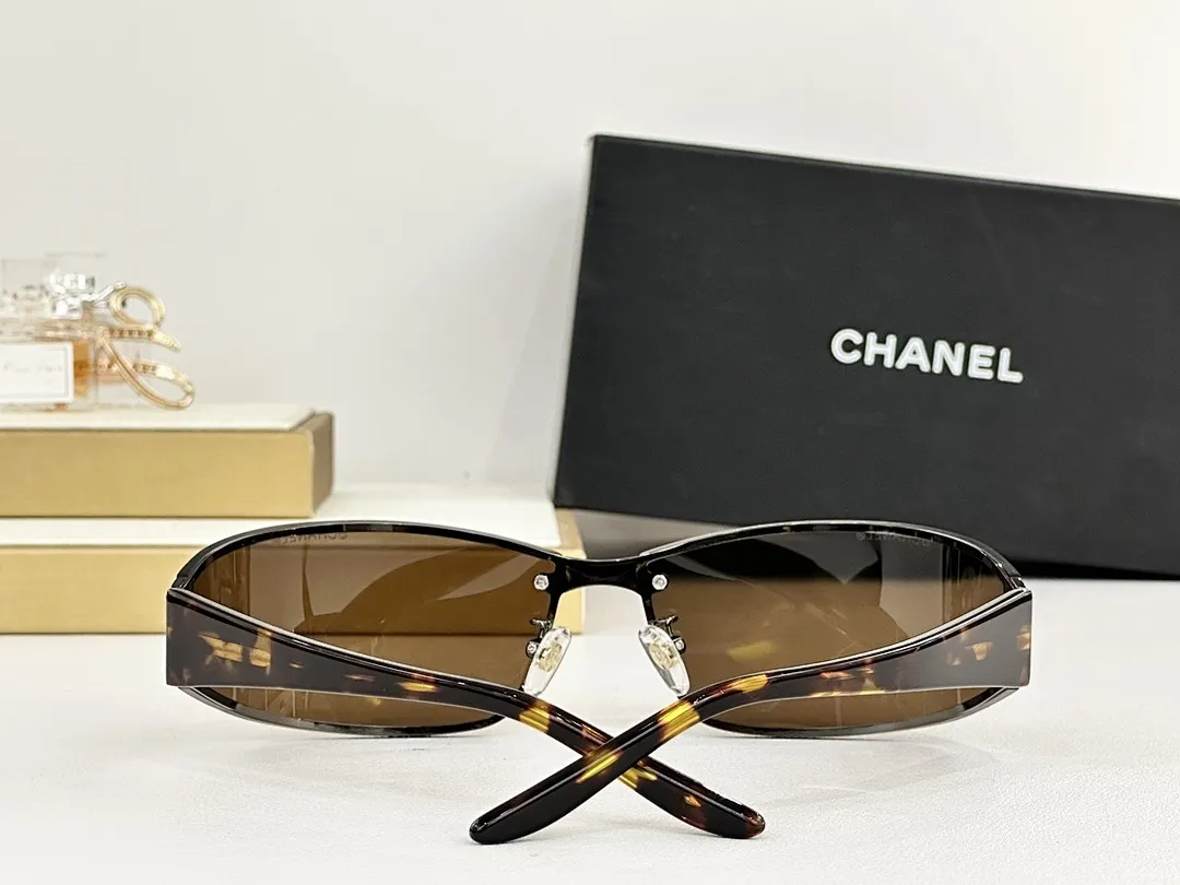 Chanel546