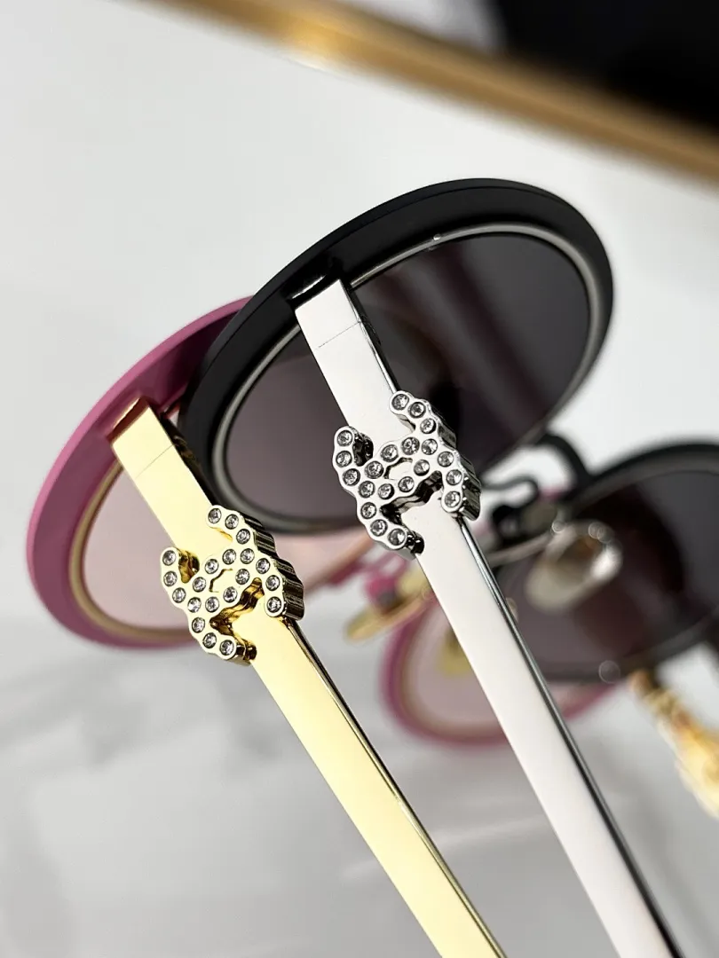 Chanel563