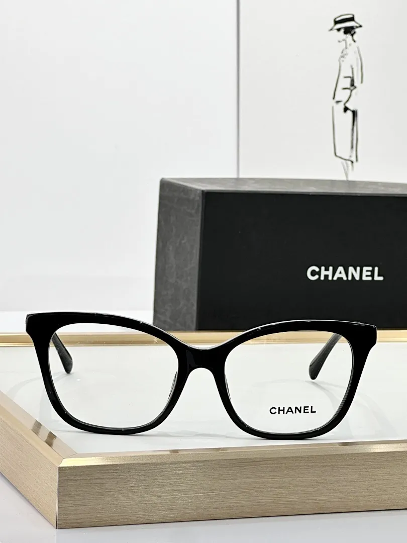 Chanel549