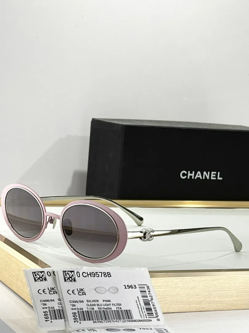 Chanel563
