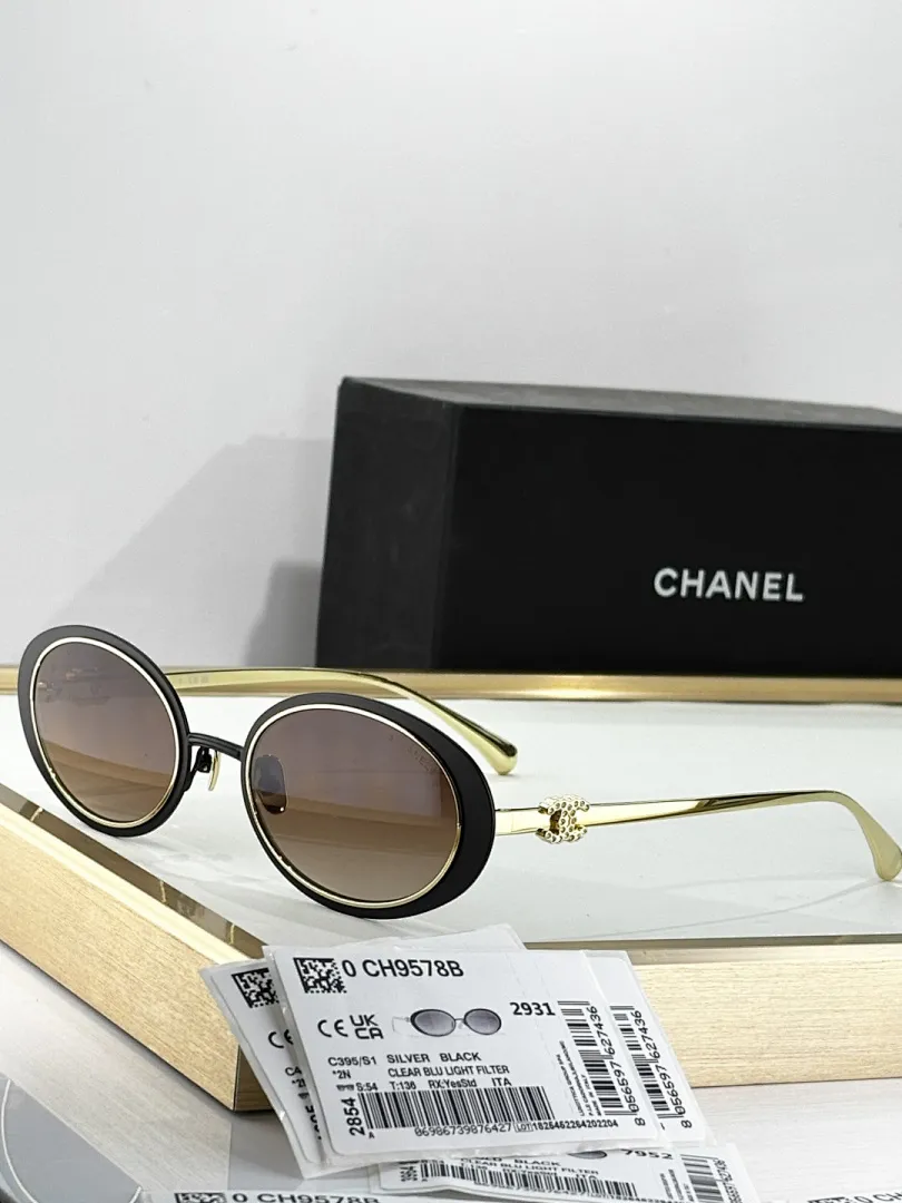 Chanel563