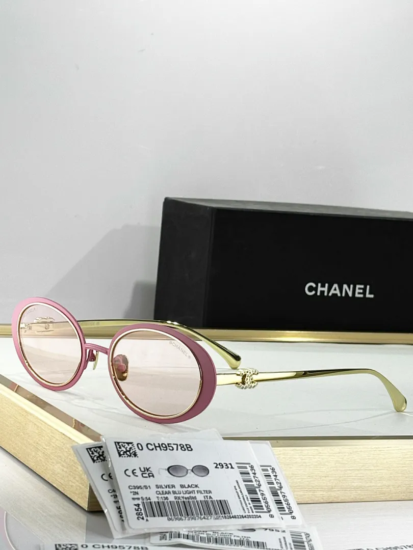 Chanel563