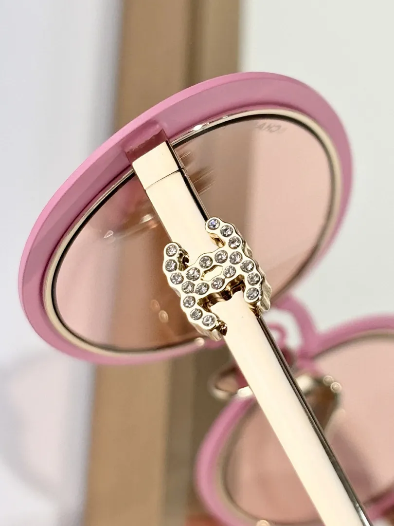 Chanel556