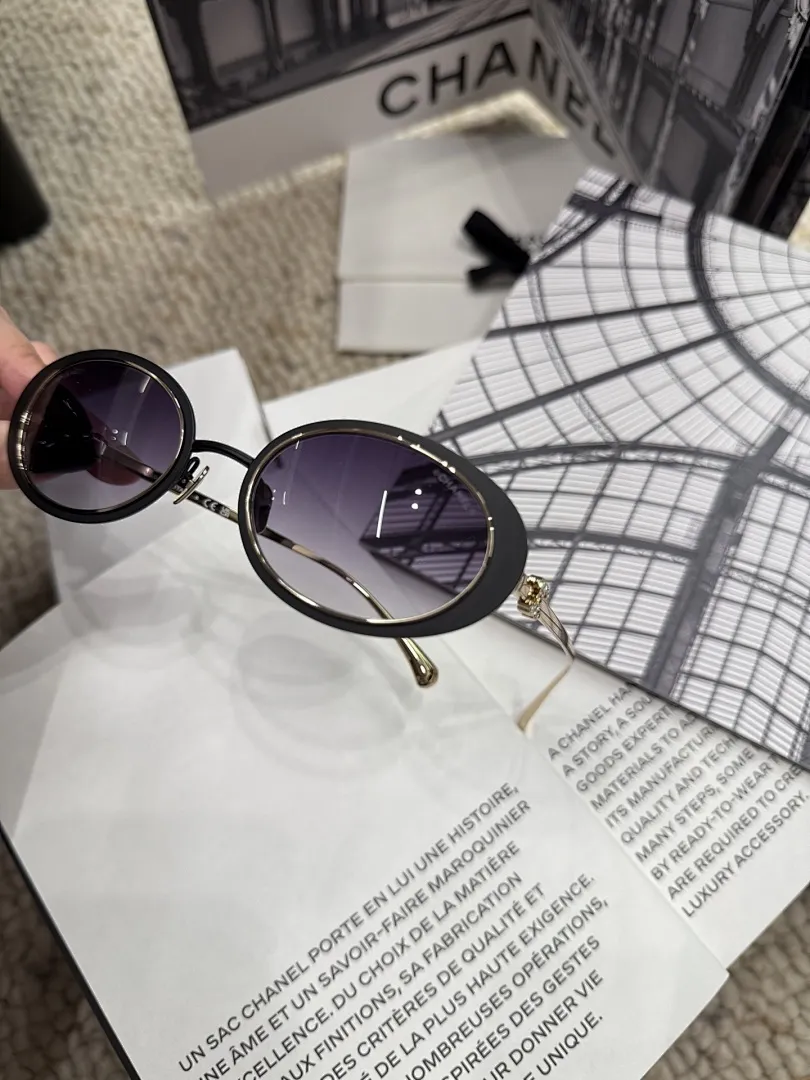 Chanel560