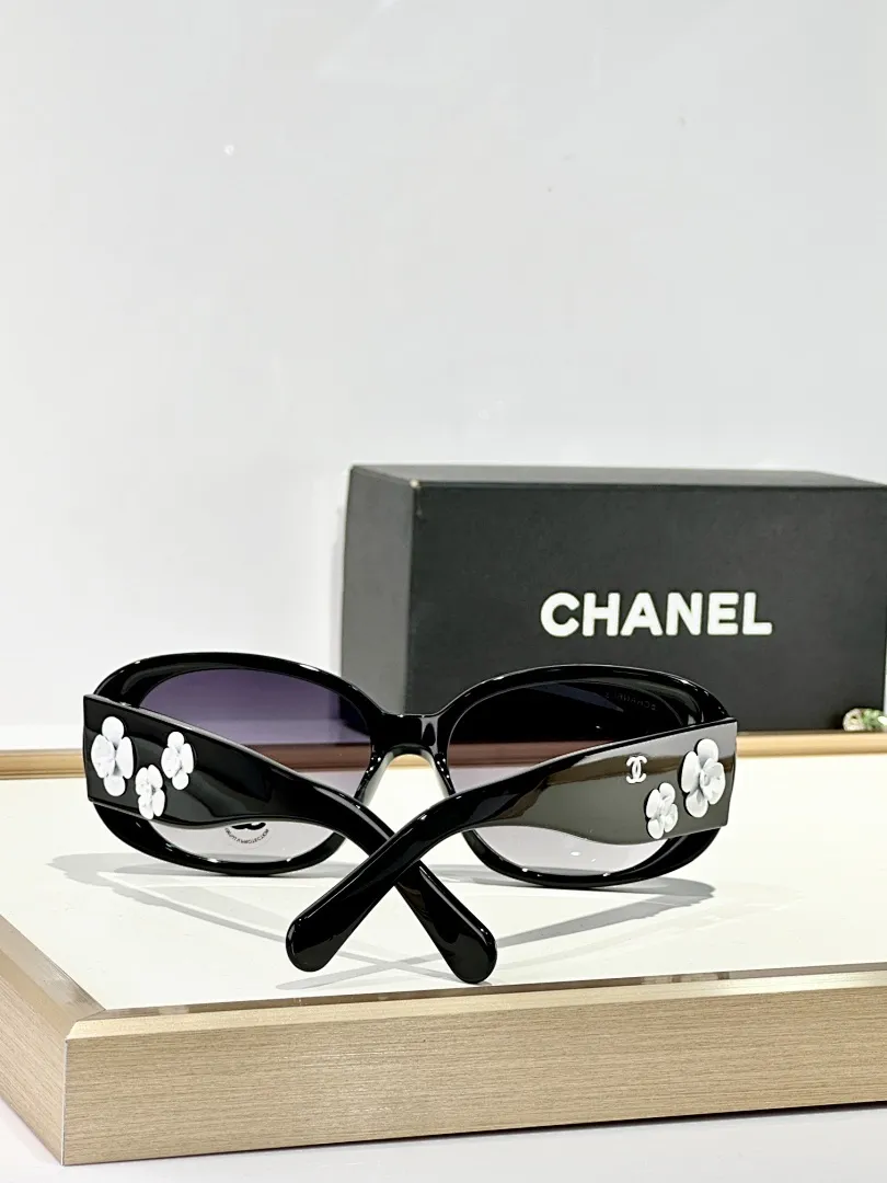 Chanel555