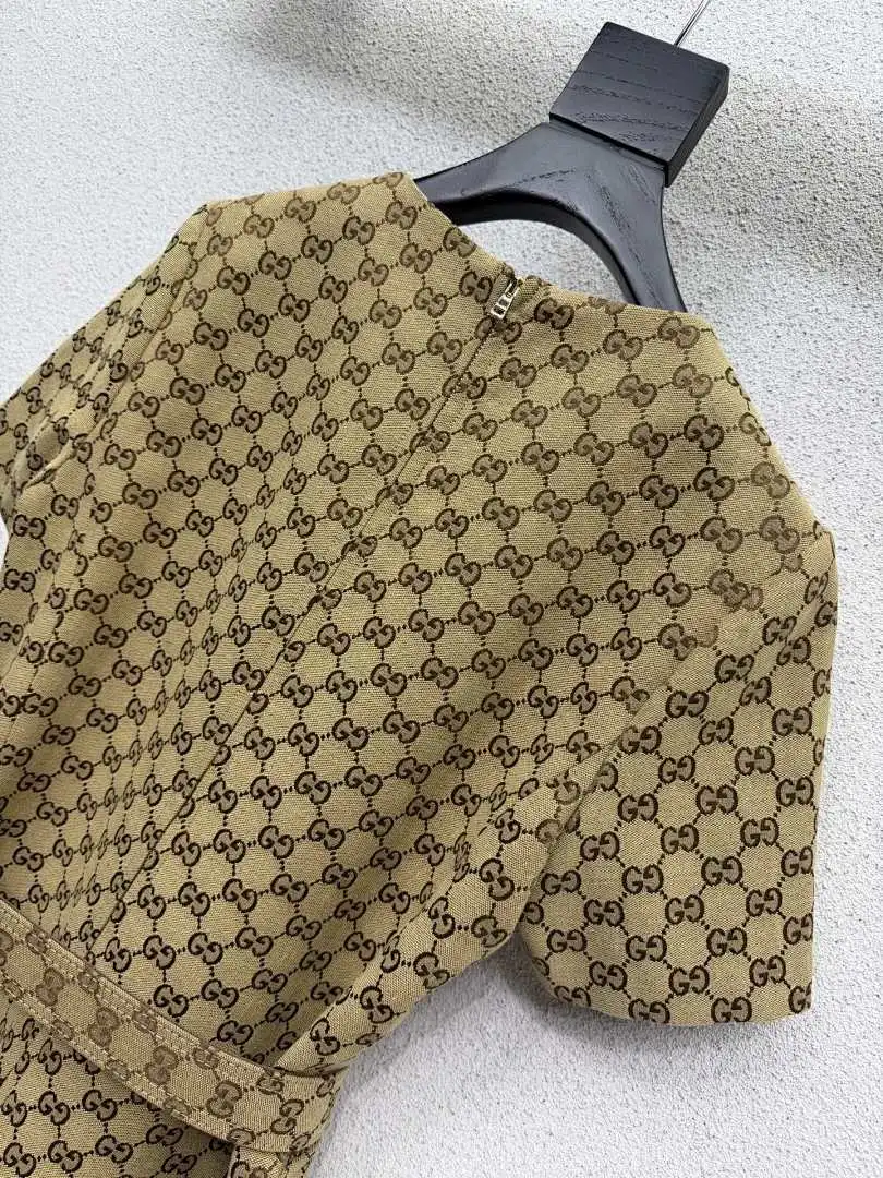 GUCCI 045
