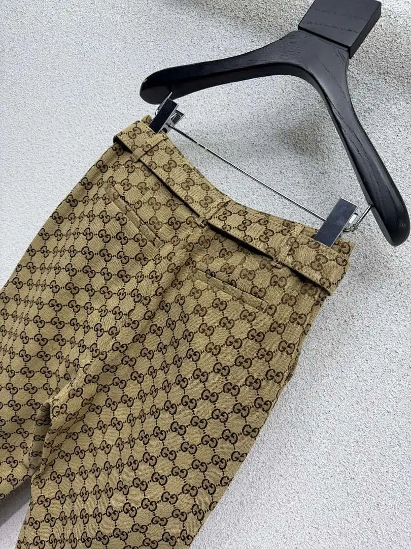 GUCCI 043