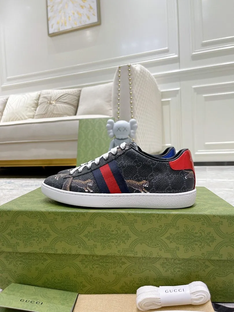 GUCCI 0125