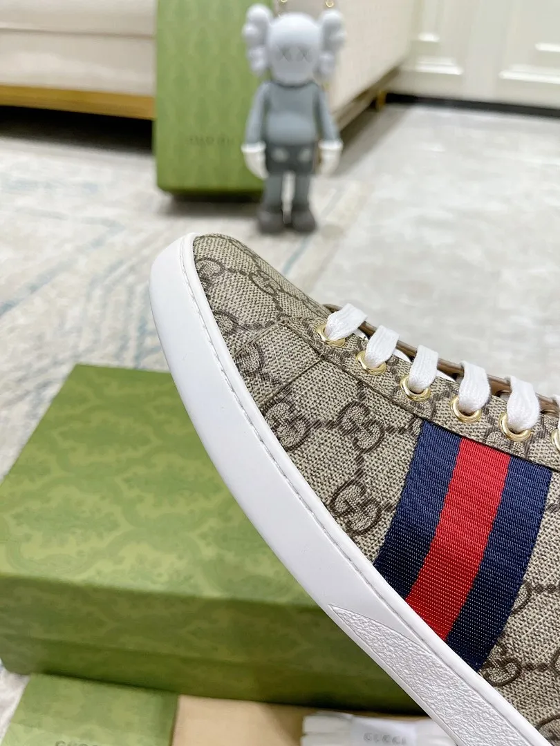GUCCI 0124