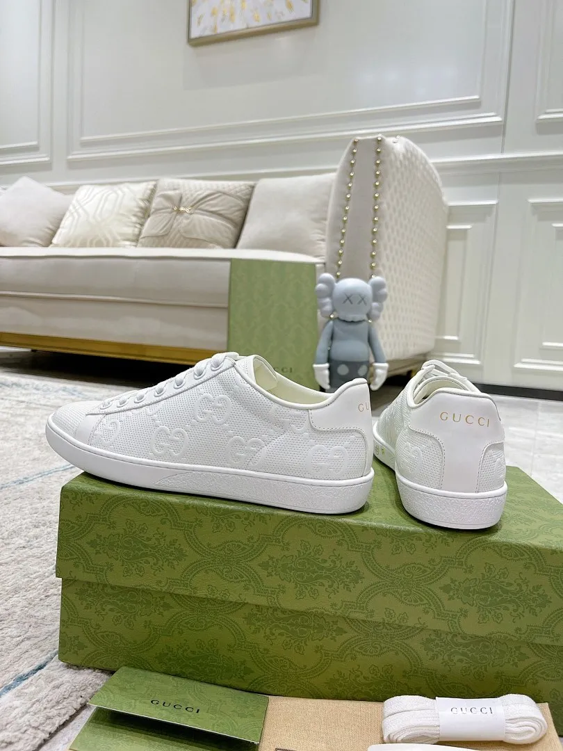 GUCCI 0110
