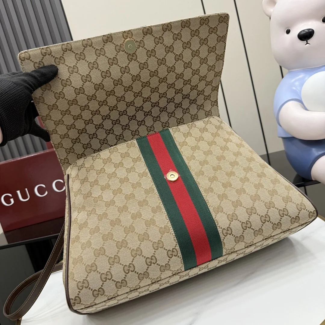 GUCCI 1233