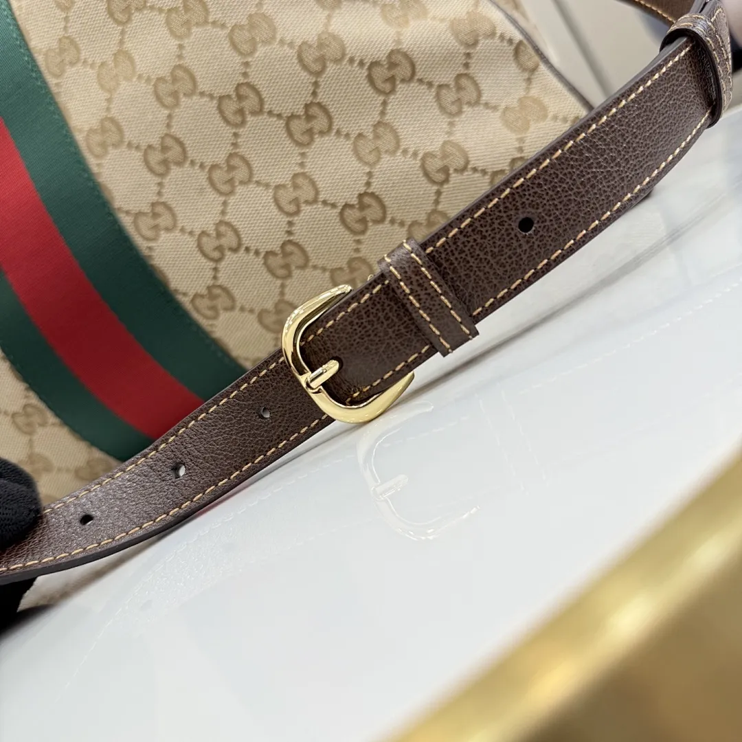 GUCCI 1235