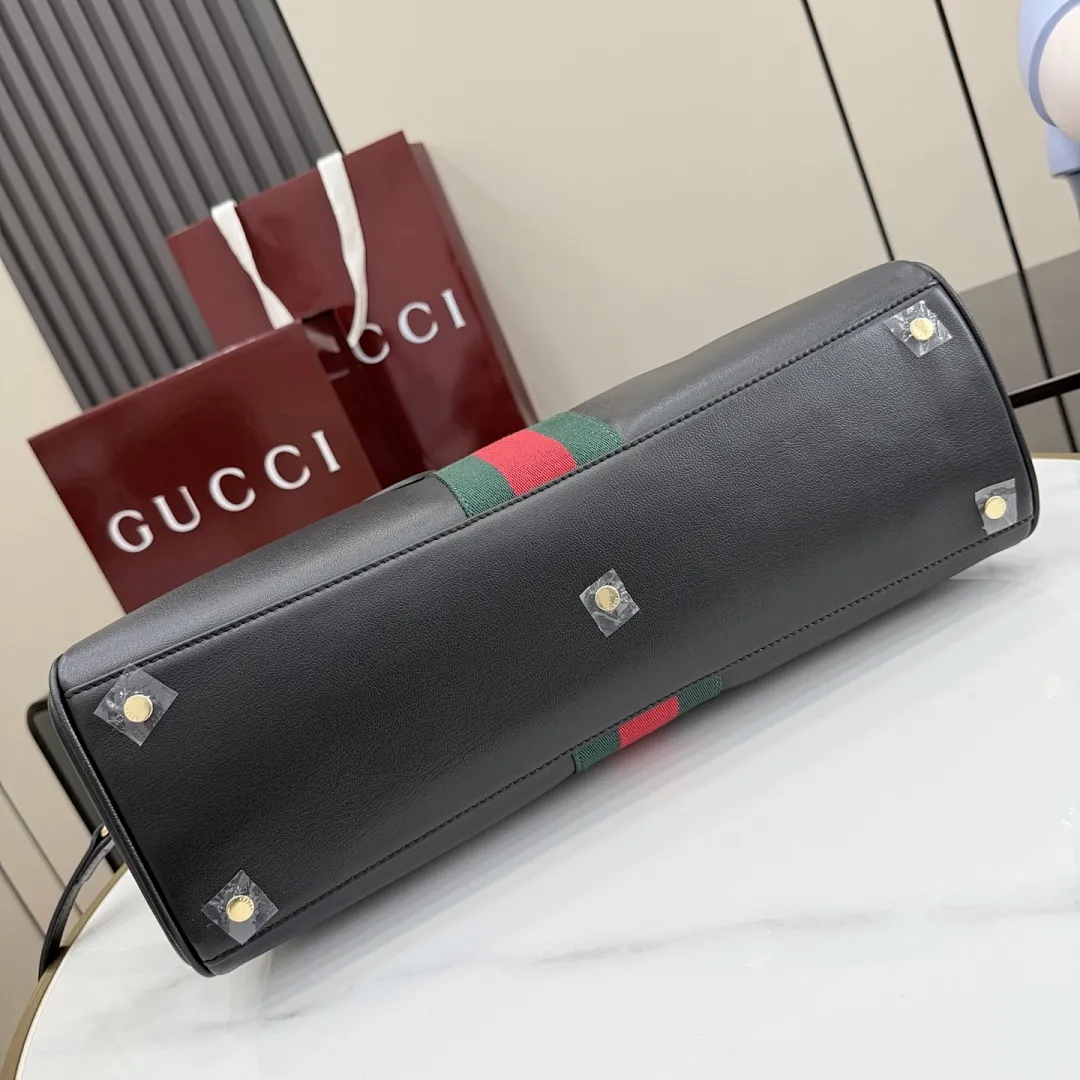 GUCCI 1237