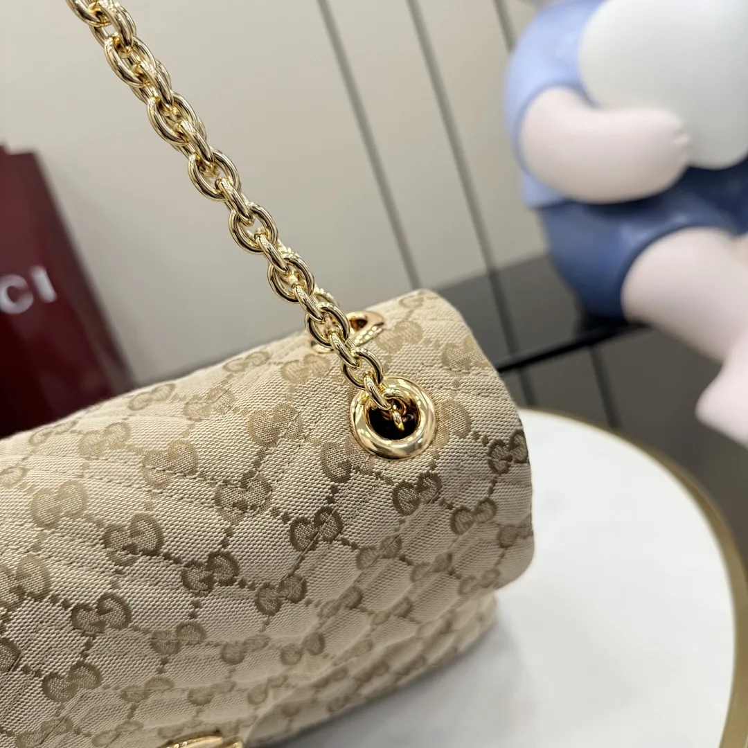 GUCCI 1226