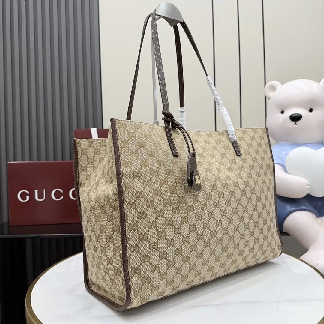 GUCCI 1221