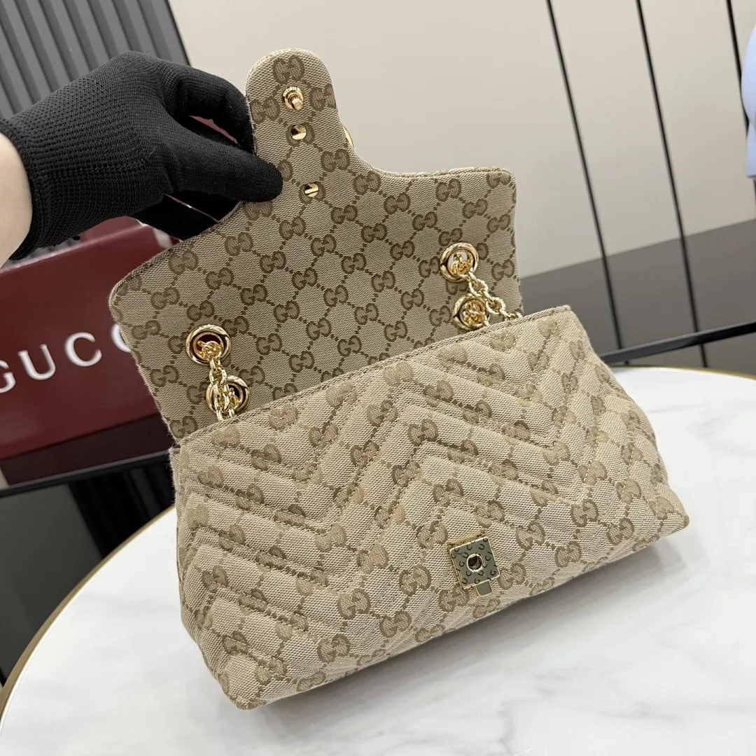 GUCCI 1227